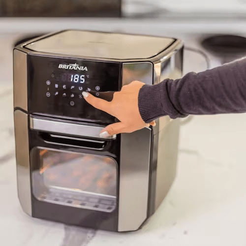 Fritadeira Elétrica sem Óleo Air Fry Britânia Oven BFR2100P 12L Preta - Elegante